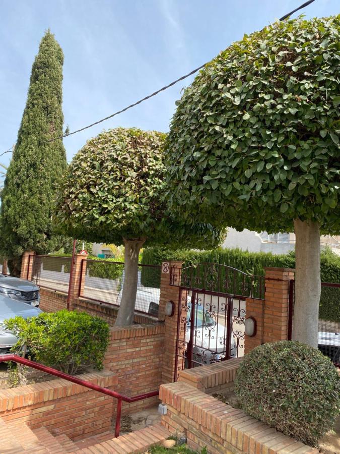 Precioso Apartamento Con Piscina Urbanizacion Playazul 캠브릴스 외부 사진